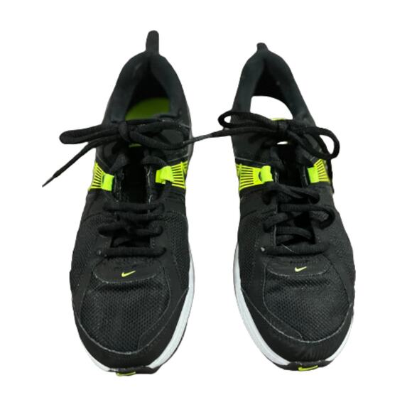 Nike Dart 10 Sneakers - Picture 1 of 6